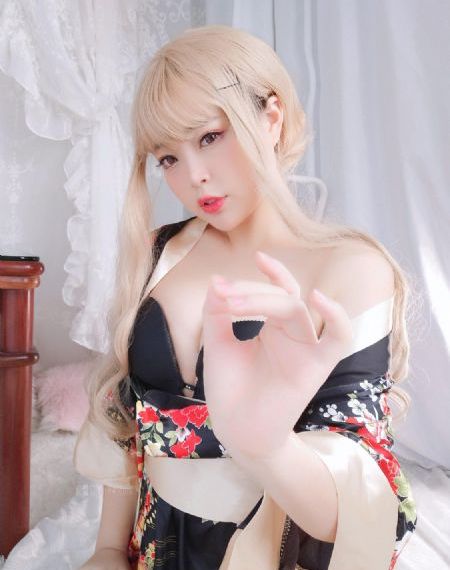 日本成人在线免费观看_720在线观看高清