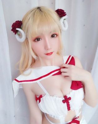 男生和女生打扑克差差差_迅雷1080