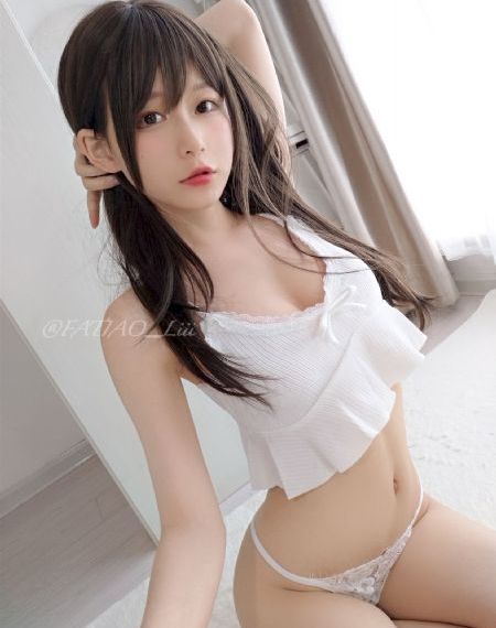 黄蓉洗澡被老汉玩出精视频_高清在线手机播放