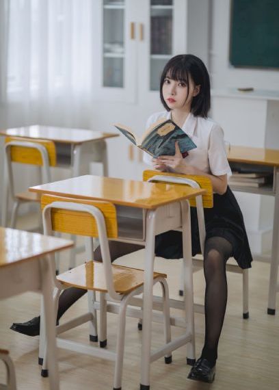 插校花_西瓜视频在线观看