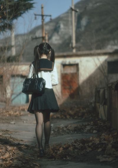 进击的巨人第一季在线_DVD迅雷电影在线