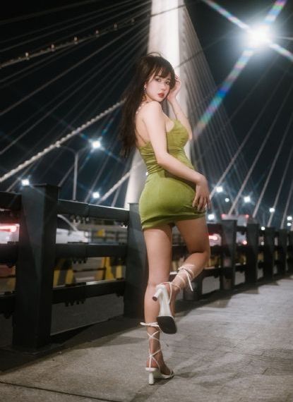 漂亮的岳母电影_BD英语超清免费观看
