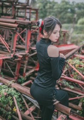 动漫图书馆的女朋友_HD超清在线观看