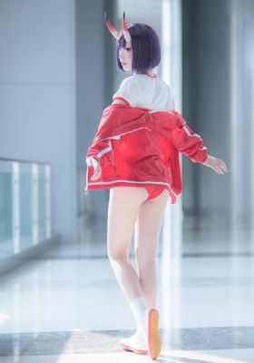 与爱同居第一季完整版在线观看_BD国语高清视频播放