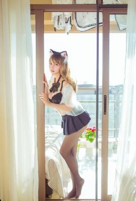 撅着屁股被客人sp光屁股罚站_无删减在线播放