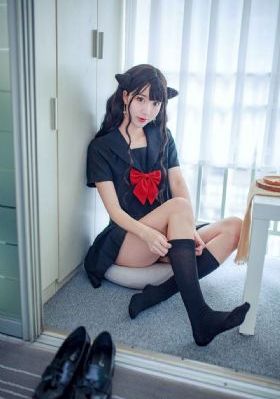 美丽的小蜜桃1_蓝光免费观看视频